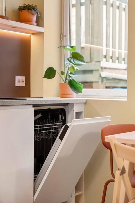 Fresh Apartment, A Short Walk From Bryggen Lejlighed